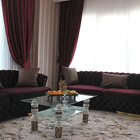 Quars Hotel 4*